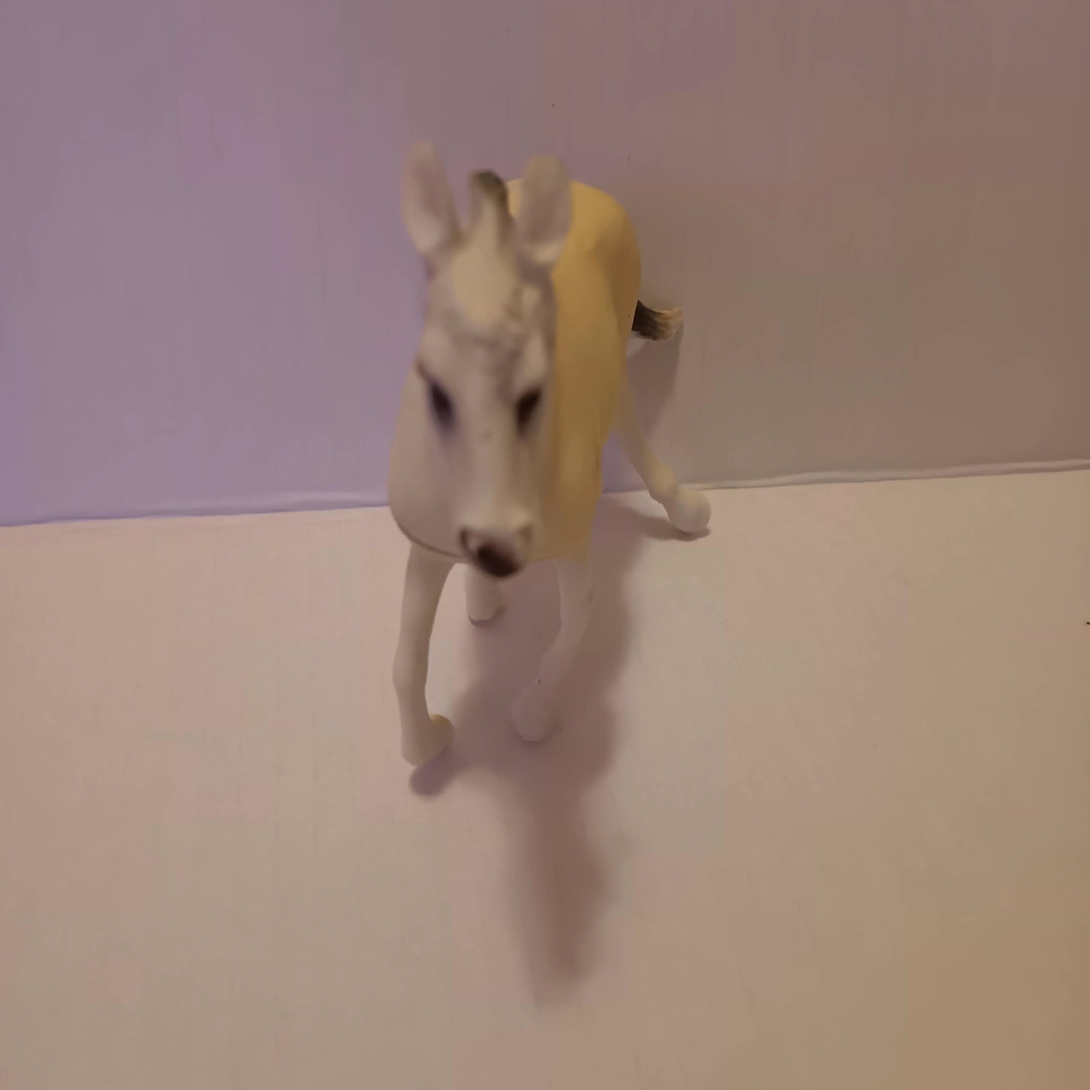 Unbranded Plastic white horse figure Toy Barn Yard Animal Gray Mane